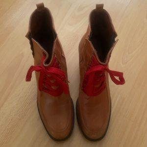 Rachel Comey Brown Boots with Red laces